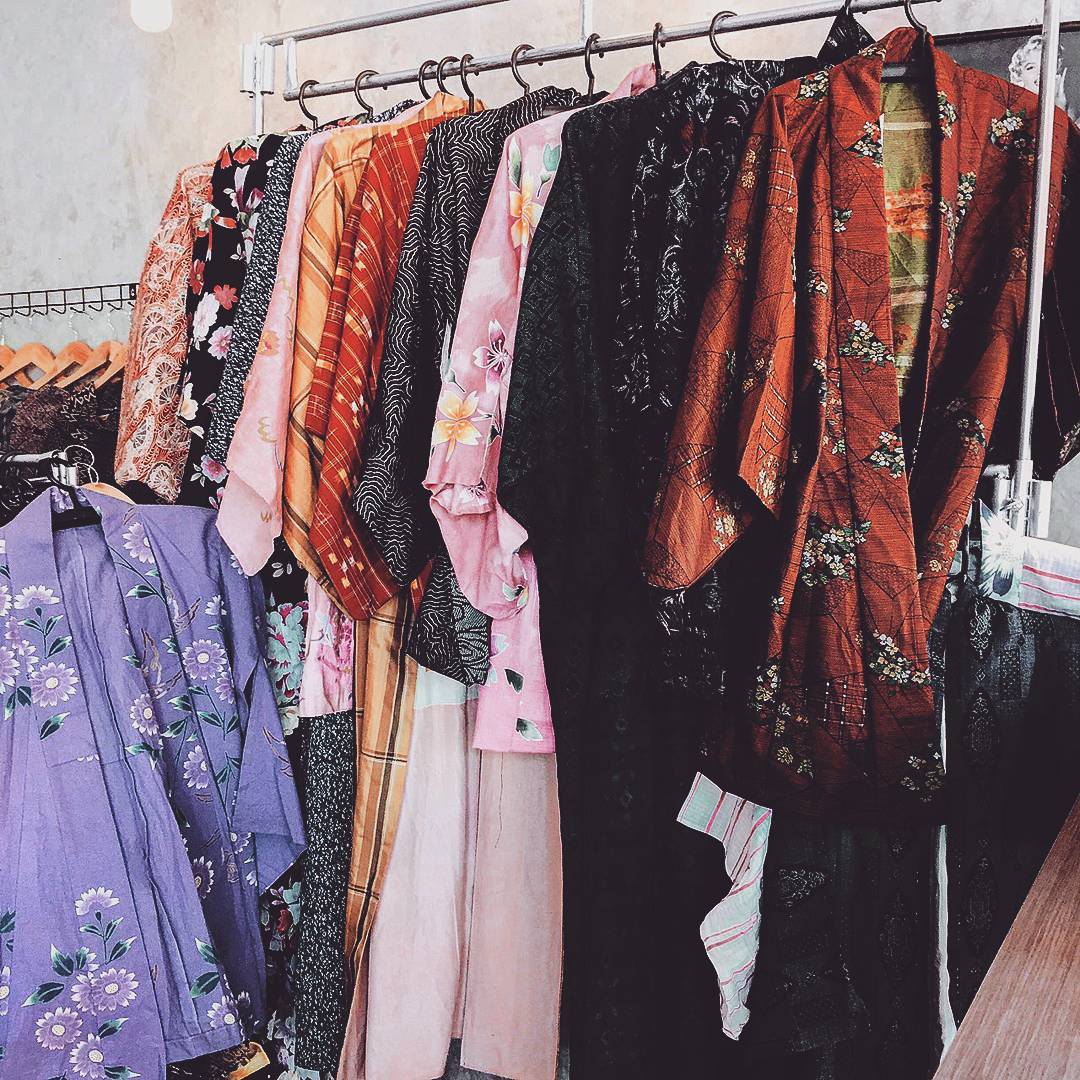 Customer wearing Sumo Vintage